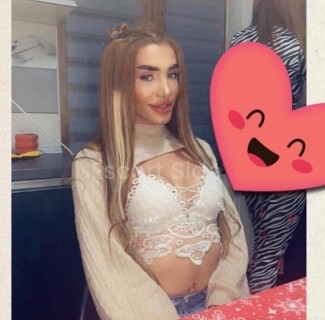  TRANSEXUALA  KAROLINA 