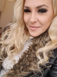 Party girl 😺 CARMEN