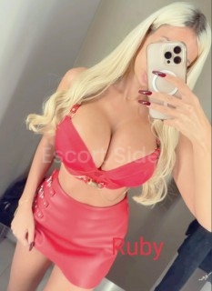 ⚜️Sexy Ruby Available only for nice Gentleman 