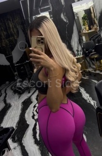 Jessy,big booty!