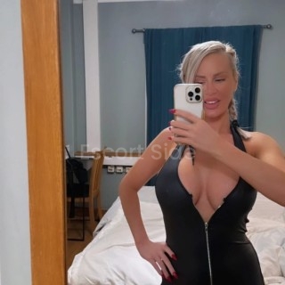 Annya /Party Girl/Incall/Outcall 