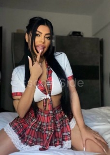 Party girl the best ass