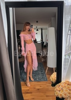 Sweet and sexy Italian Meli💕best GFE and passionate👩❤️💋👨now in Cph/Ørestads🫶erotic massage**slim and amazing body👩❤️💋👨real pic 100%💕DUO with Valentina👩❤️💋👩