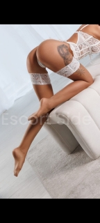 😍LAURA❄️❤️-incall-outcall♥️real photo ...party girl😍🥂♥️♥️♥️discret and corect