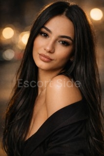 !Anais the best party girl❄️❤️