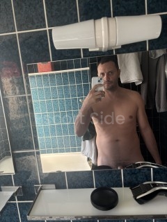 i am here, only for the ladies