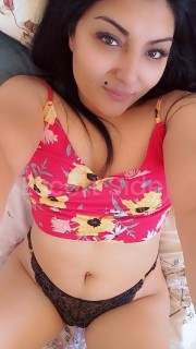   Hi I'm jessica  I'm ready for party 💘💋😘❄️❄️