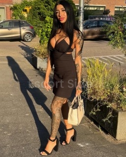 NEW SEXY EVE 100% real👅🫦🫦💄💄