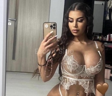 NEW GIRL IN TOWN OUTCALL