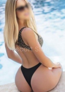 First time hot sexy Latina Coco scandalous body full services 24/7 Nørre 4840