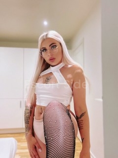 JASMIN-SEXY BLONDE GIRL - LUXURY INCALL . 100% REAL . I LOVE PARTY.